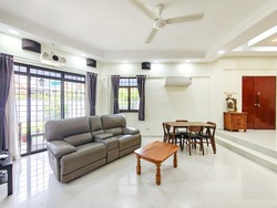 Jalan Waringin (D14), Terrace #542795731